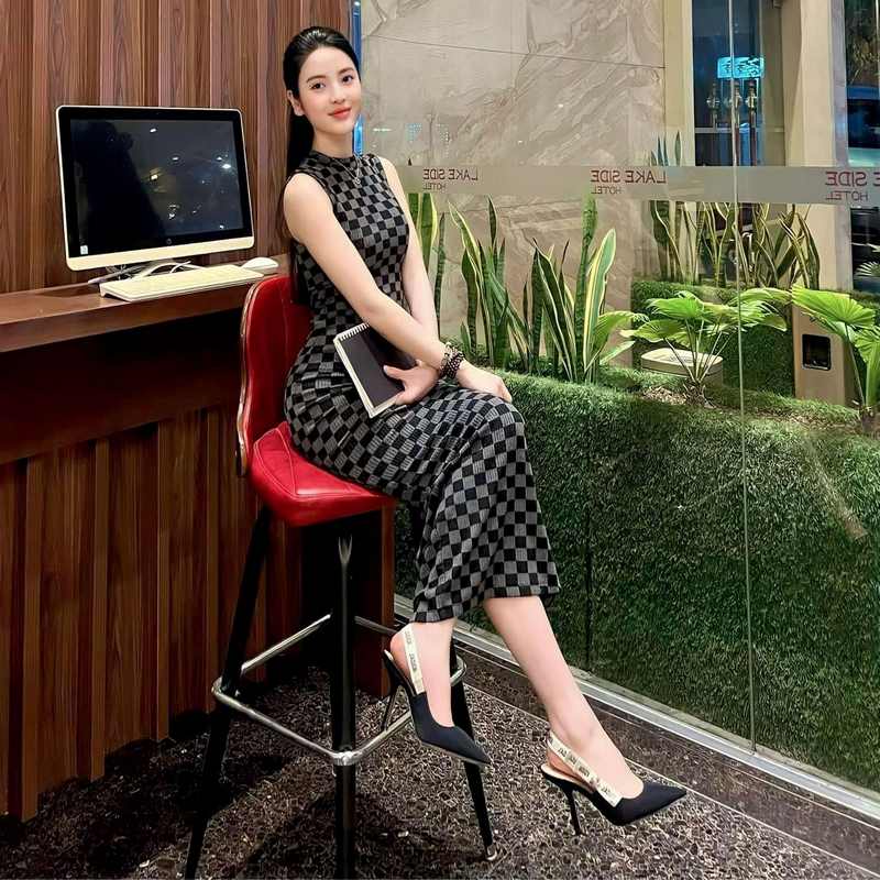 Người yêu Quang Hải sinh năm 1999 và là người con gái duy nhất trong gia đình Người yêu Quang Hải sinh năm 1999 và là người con gái duy nhất trong gia đình