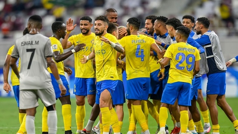 Câu lạc bộ bóng đá Al-Nassr, tiên phong sự đầu tư của Tây Á 1 Câu lạc bộ bóng đá Al-Nassr, tiên phong sự đầu tư của Tây Á