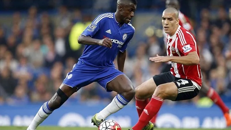 Cầu thủ Ramires - Một người Brazil rất xa lạ tại Châu Âu