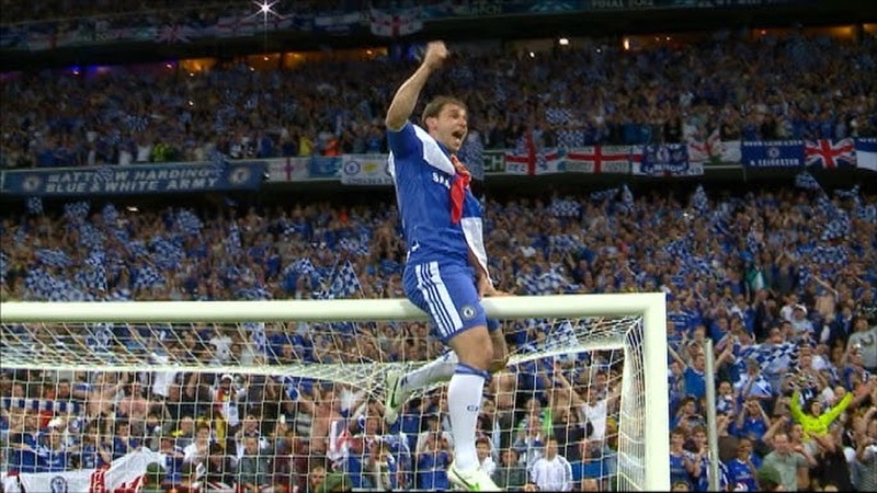 Cầu thủ Branislav Ivanovic thực sự đã là một huyền thoại của The Blues Cầu thủ Branislav Ivanovic thực sự đã là một huyền thoại của The Blues