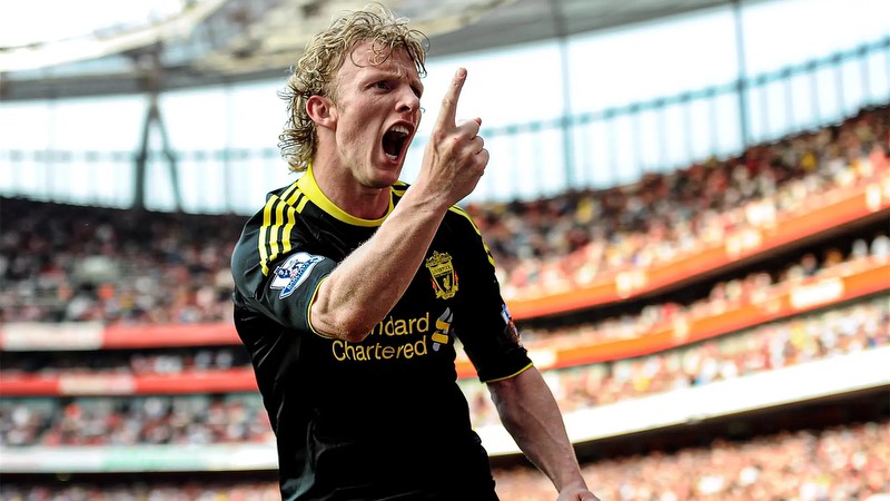 Cầu thủ Dirk Kuyt luôn là mẫu cầu thủ rất được các đội bóng yêu thích Cầu thủ Dirk Kuyt luôn là mẫu cầu thủ rất được các đội bóng yêu thích