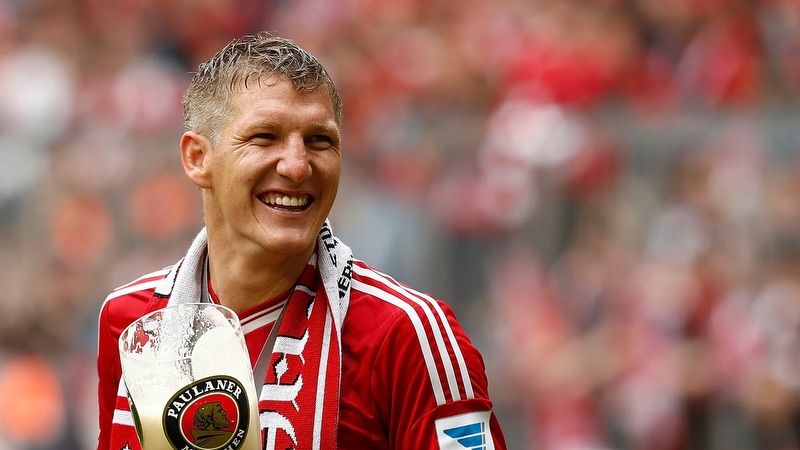 Cầu thủ Bastian Schweinsteiger có một sự nghiệp vĩ đại với Bayern Munich Cầu thủ Bastian Schweinsteiger có một sự nghiệp vĩ đại với Bayern Munich