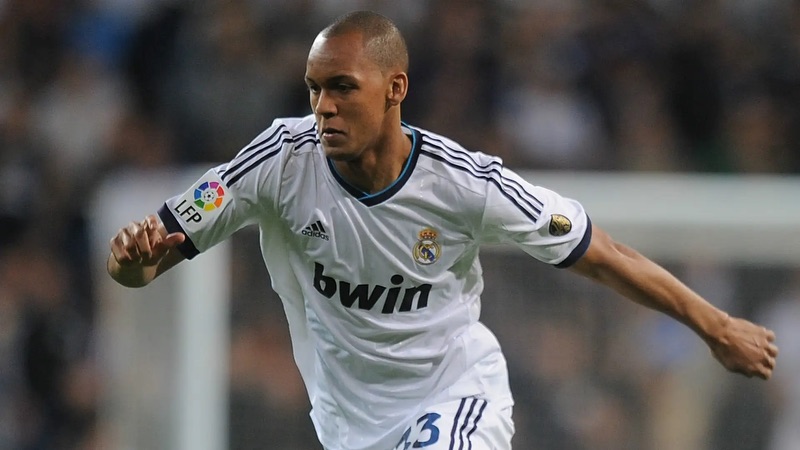 Cầu thủ Fabinho từng là cầu thủ bị coi là không thể phát triển Cầu thủ Fabinho từng là cầu thủ bị coi là không thể phát triển
