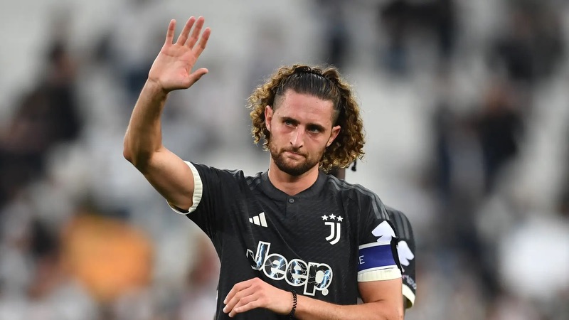 Sau đó anh cũng có thành công lớn với Juventus