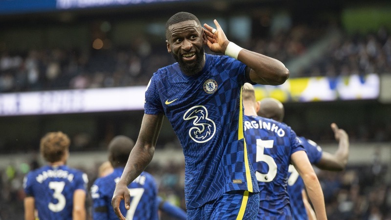 Và đã gây ấn tượng lớn khi chơi bóng cho Chelsea Và đã gây ấn tượng lớn khi chơi bóng cho Chelsea